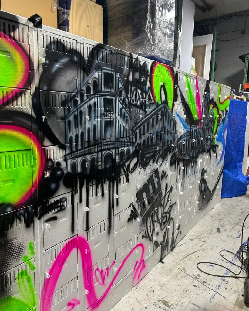 Airbrush Lockers